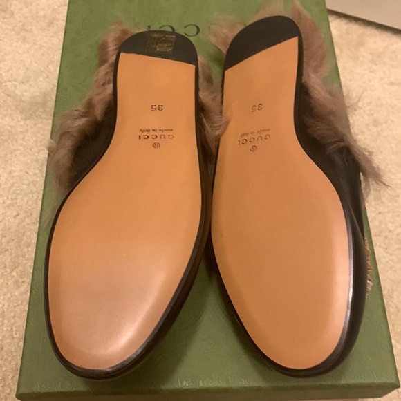 Authentic brand new Gucci shoes - Picture 2 of 4